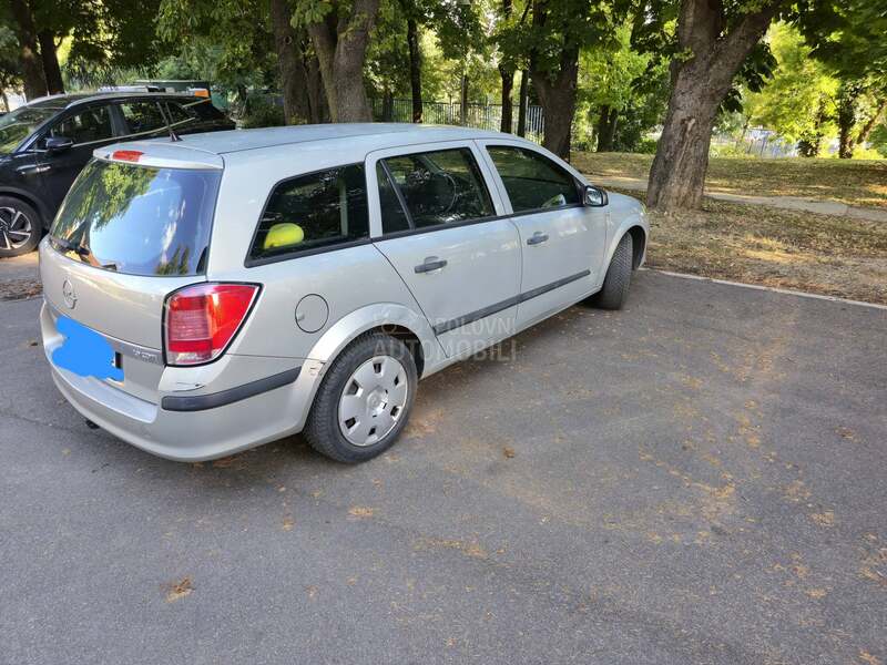 Opel Astra H 