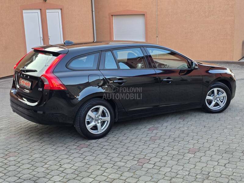 Volvo V60 1.6 D2 BAŠ KA0 N0V