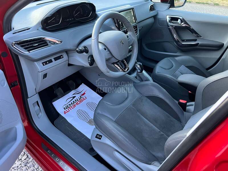 Peugeot 208 F.U.L.L OPREMA