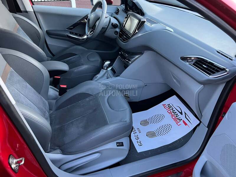 Peugeot 208 F.U.L.L OPREMA