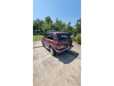 Lada Niva 