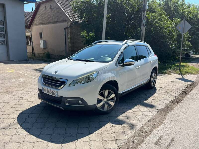 Peugeot 2008 1.6 EHDI ALLURE