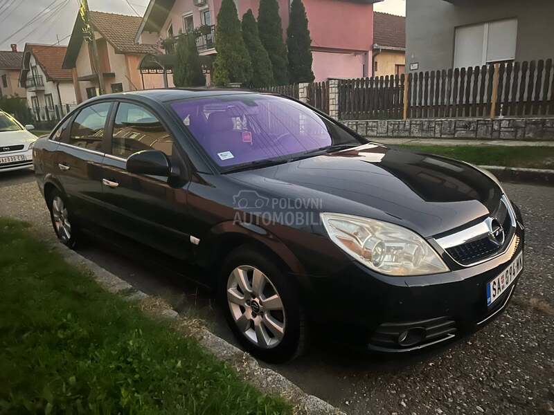 Opel Vectra C 1.9 CDTi COSMO