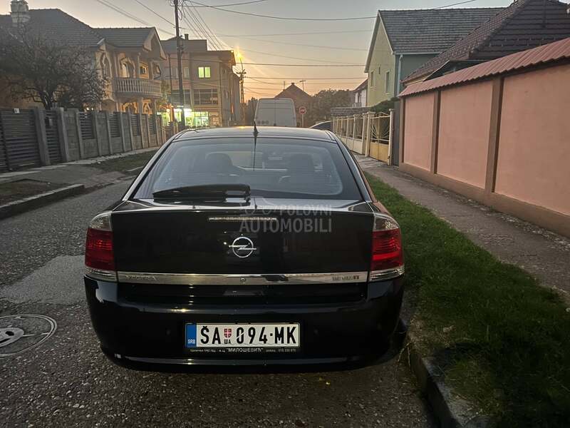 Opel Vectra C 1.9 CDTi COSMO