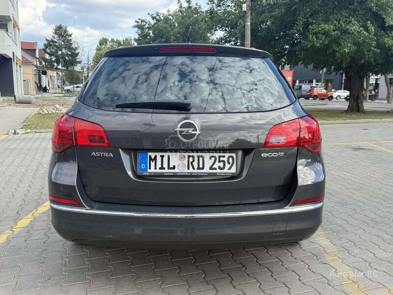 Opel Astra J 1.6cdti ENJOY SPORTS