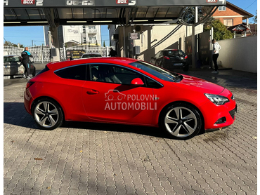 Opel Astra J GTC 1.6 Turbo