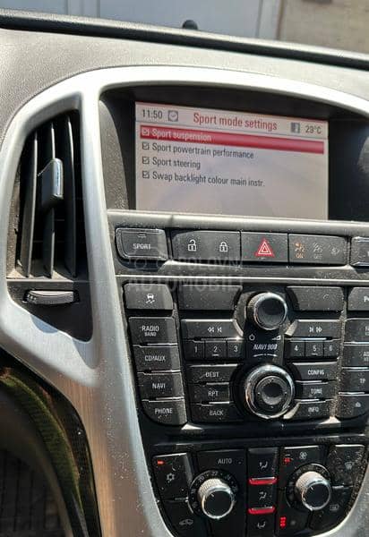 Opel Astra J 1.6 Turbo GTC