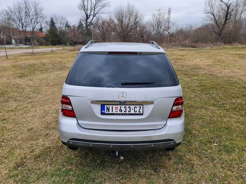 Mercedes Benz ML 280 Edition 10