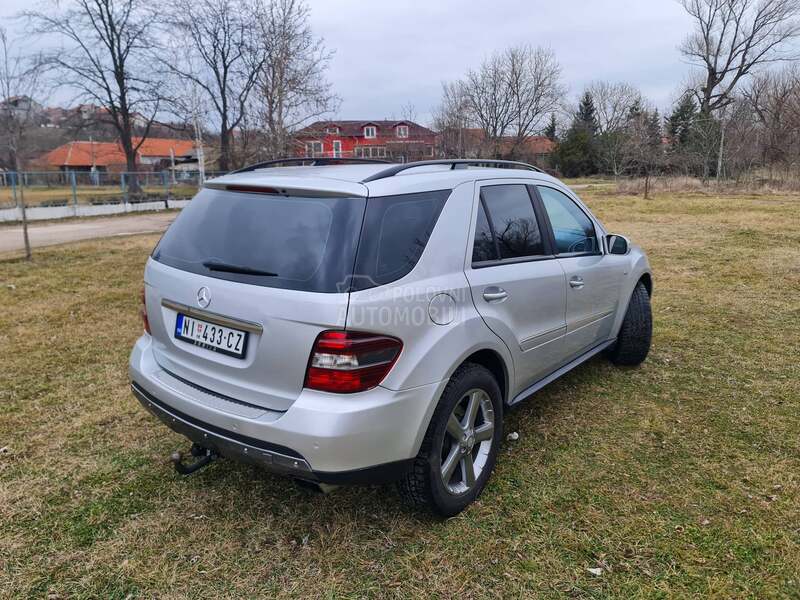 Mercedes Benz ML 280 Edition 10
