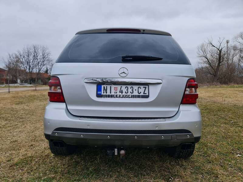 Mercedes Benz ML 280 Edition 10