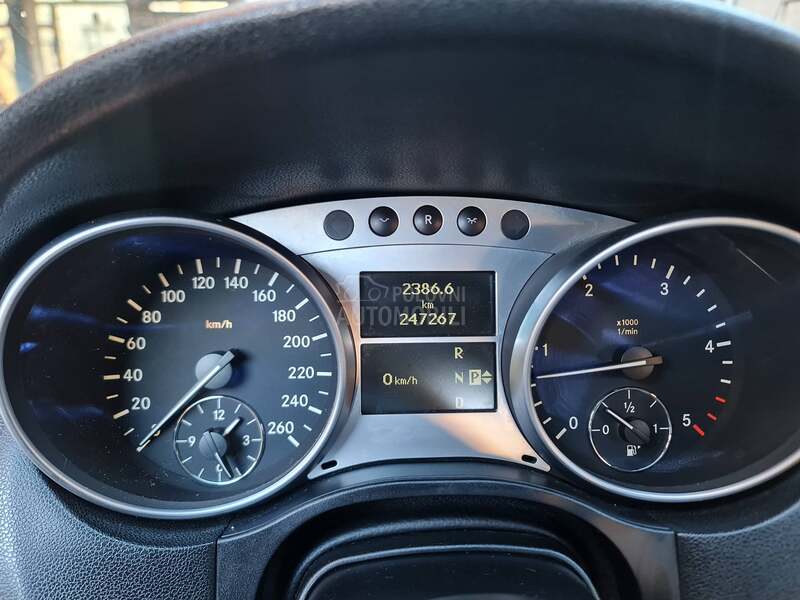 Mercedes Benz ML 280 Edition 10