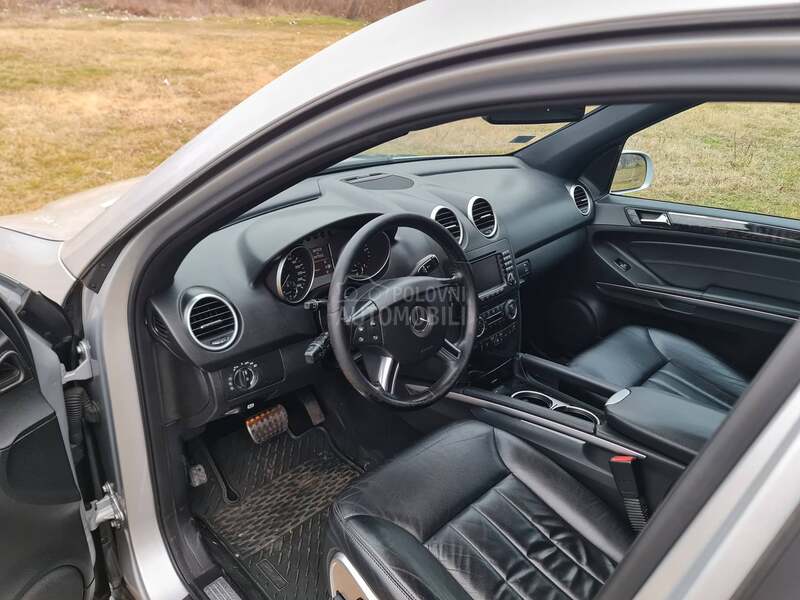 Mercedes Benz ML 280 Edition 10