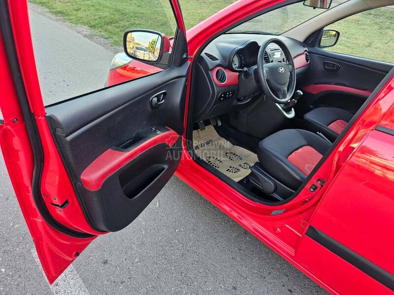 Hyundai i10 