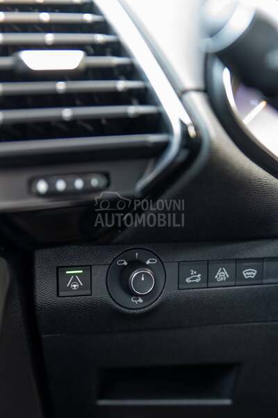 DS 7 Rivoli