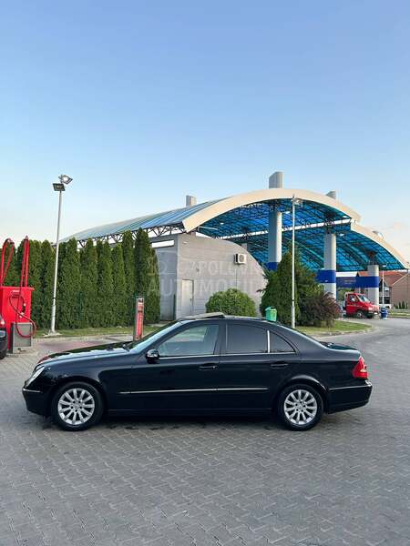 Mercedes Benz E 220 