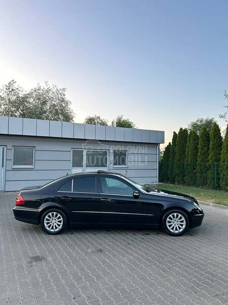 Mercedes Benz E 220 
