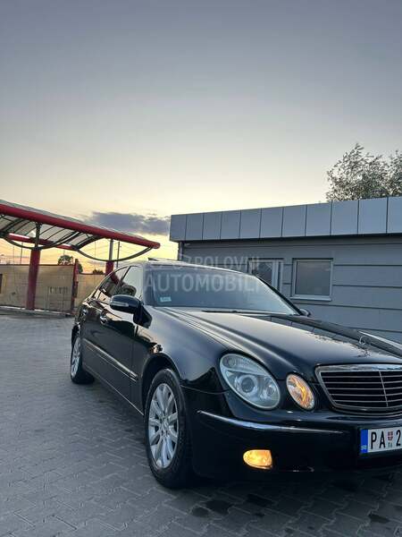 Mercedes Benz E 220 