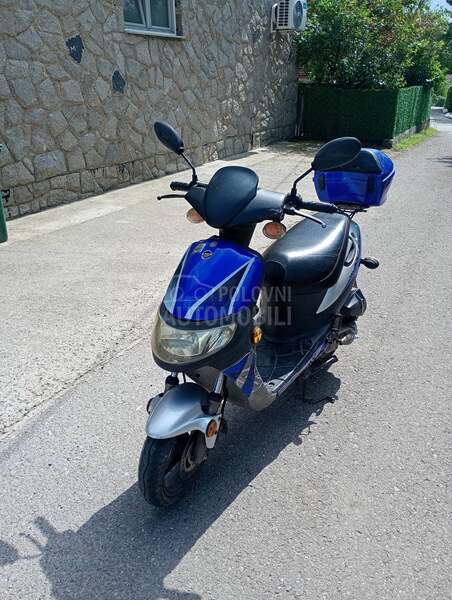 Keeway huriken