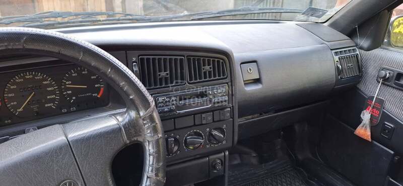 Volkswagen Passat B3 1.8