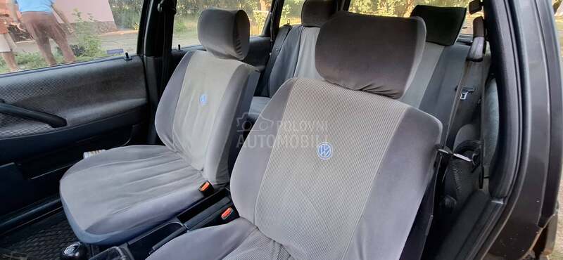 Volkswagen Passat B3 1.8