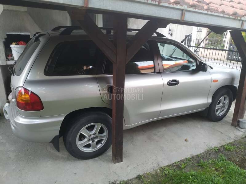 Hyundai Santa Fe 2.0crdi