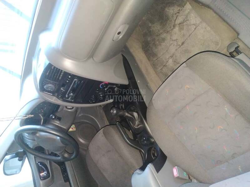 Hyundai Santa Fe 2.0crdi