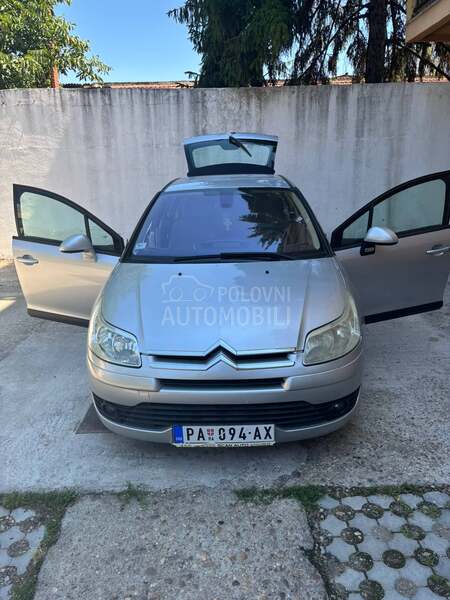 Citroen C4 