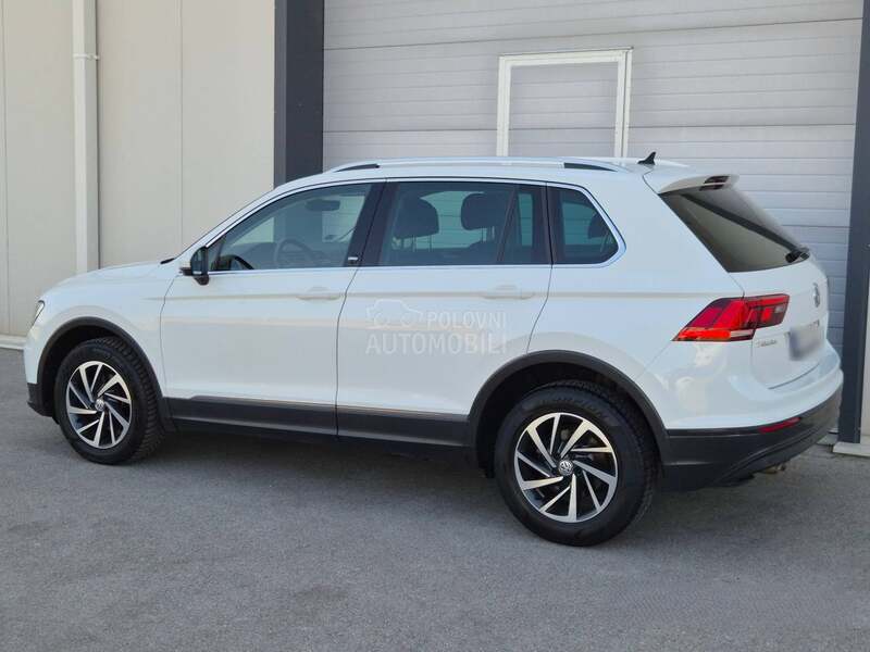 Volkswagen Tiguan TDI 4x4 DSG Sound