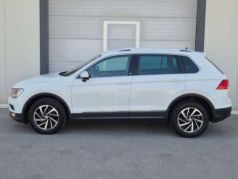 Volkswagen Tiguan TDI 4x4 DSG Sound