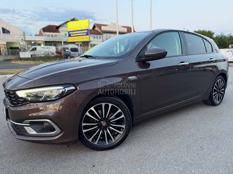 Fiat Tipo 1.4i/98k/NAV/LED/FUL