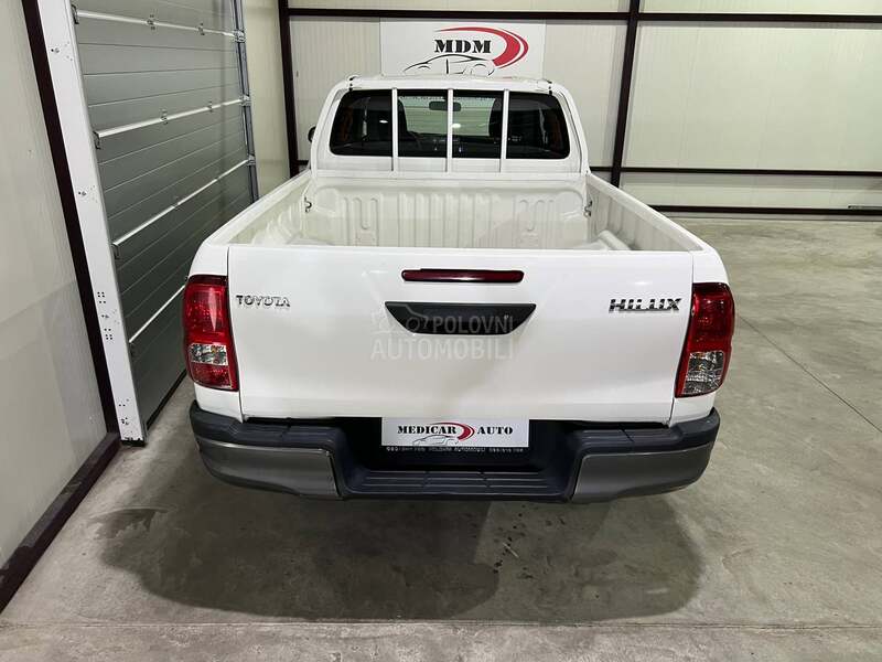 Toyota Hilux 