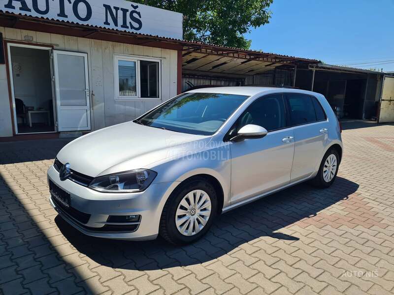 Volkswagen Golf 7 1.6 TDI HIGHLINE