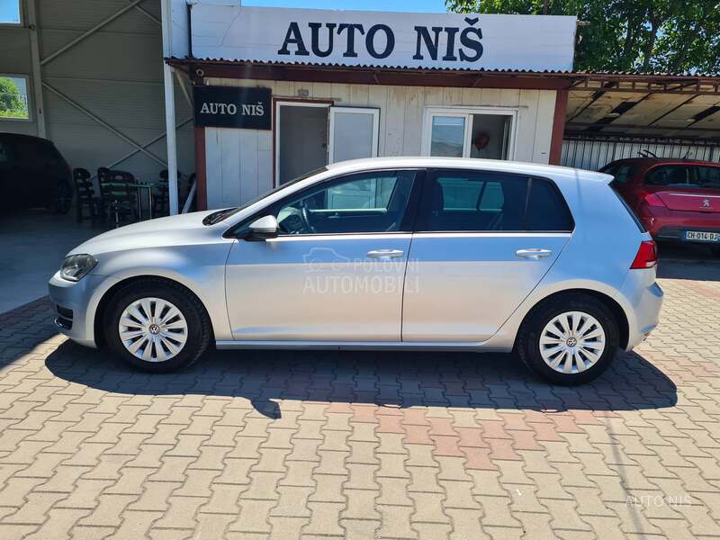 Volkswagen Golf 7 1.6 TDI HIGHLINE