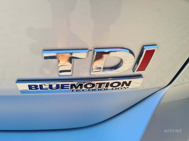 Volkswagen Golf 7 1.6 TDI HIGHLINE