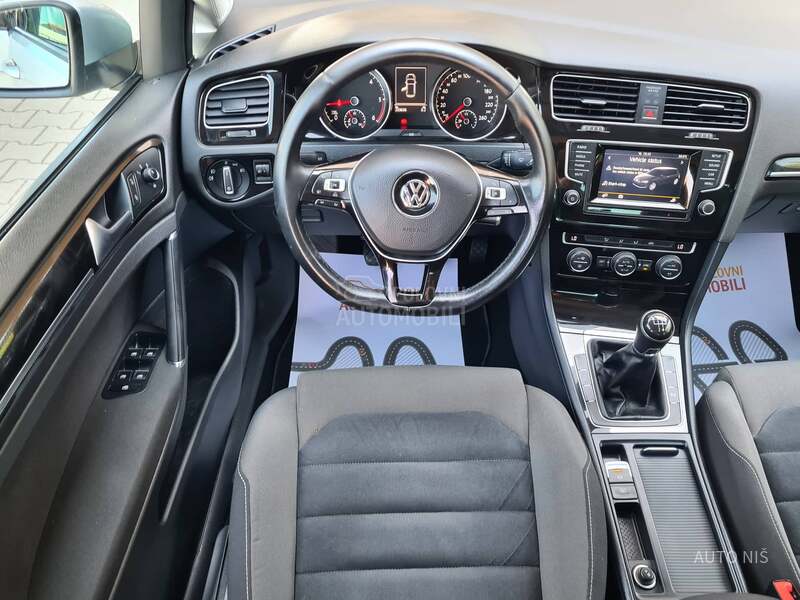 Volkswagen Golf 7 1.6 TDI HIGHLINE