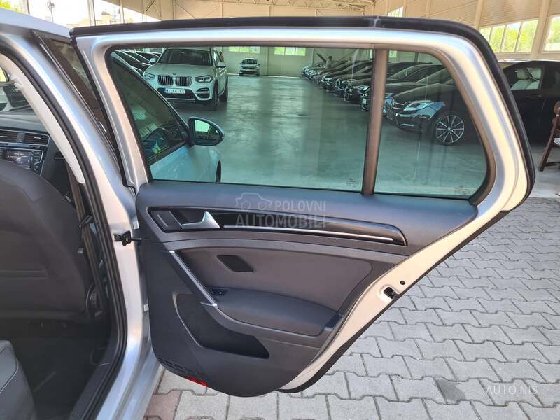 Volkswagen Golf 7 1.6 TDI HIGHLINE