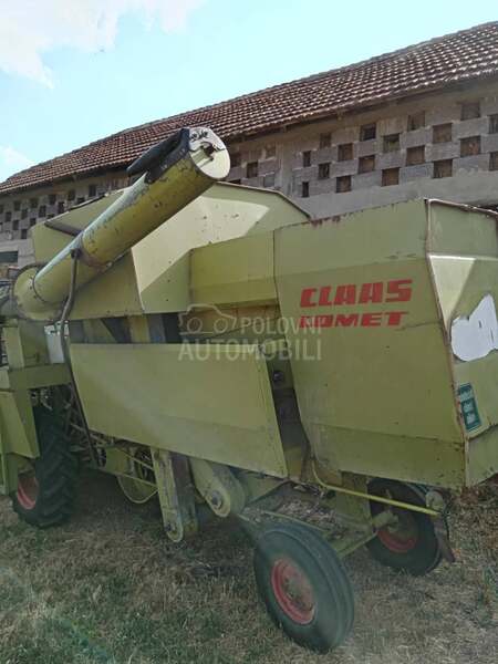 Claas comet