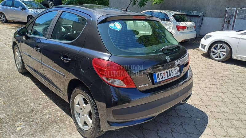 Peugeot 207 