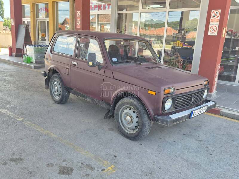 Lada Niva 1.7