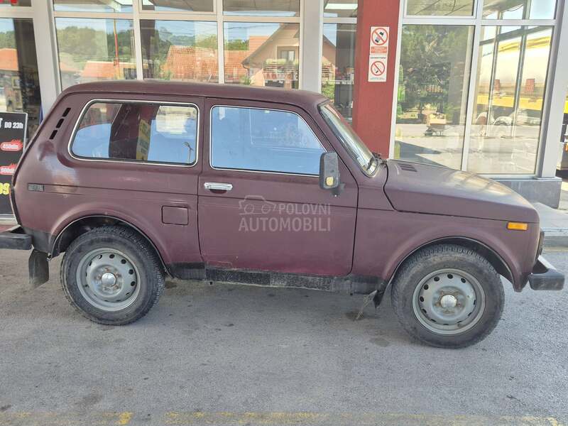 Lada Niva 1.7