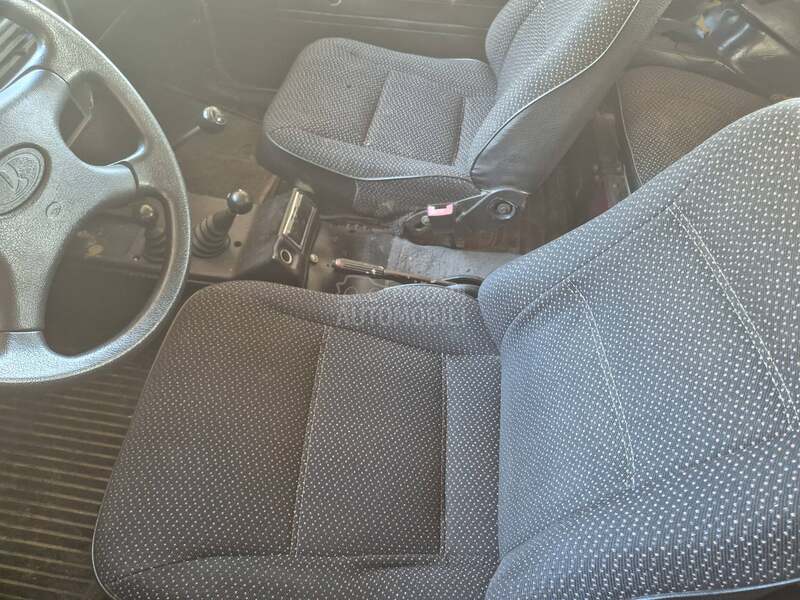 Lada Niva 1.7