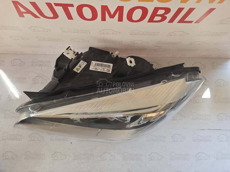 Levi xenon dinamic far E84 LCI