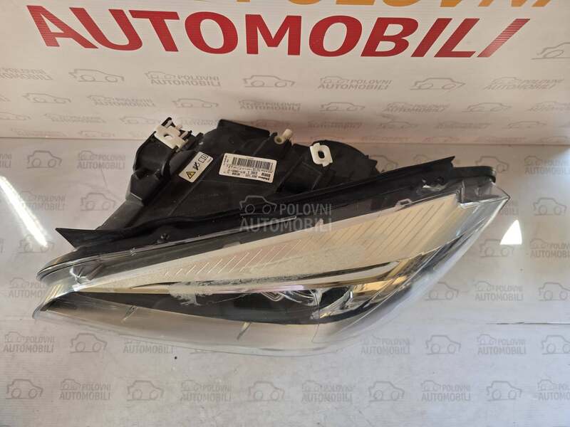 Levi xenon dinamic far E84 LCI