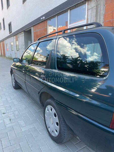 Ford Escort 