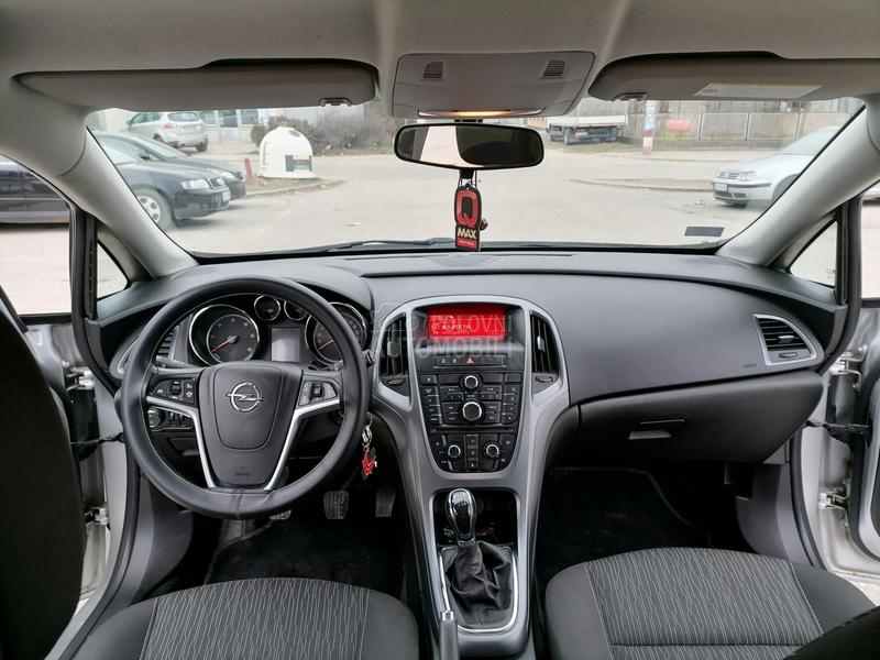 Opel Astra J 1.7 cdti Opel Astra J 1.7 cdti
