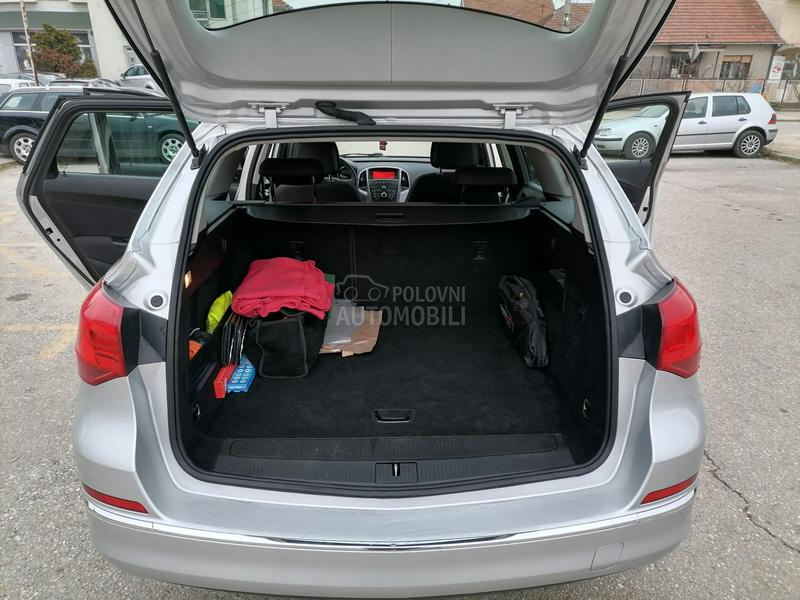Opel Astra J 1.7 cdti Opel Astra J 1.7 cdti