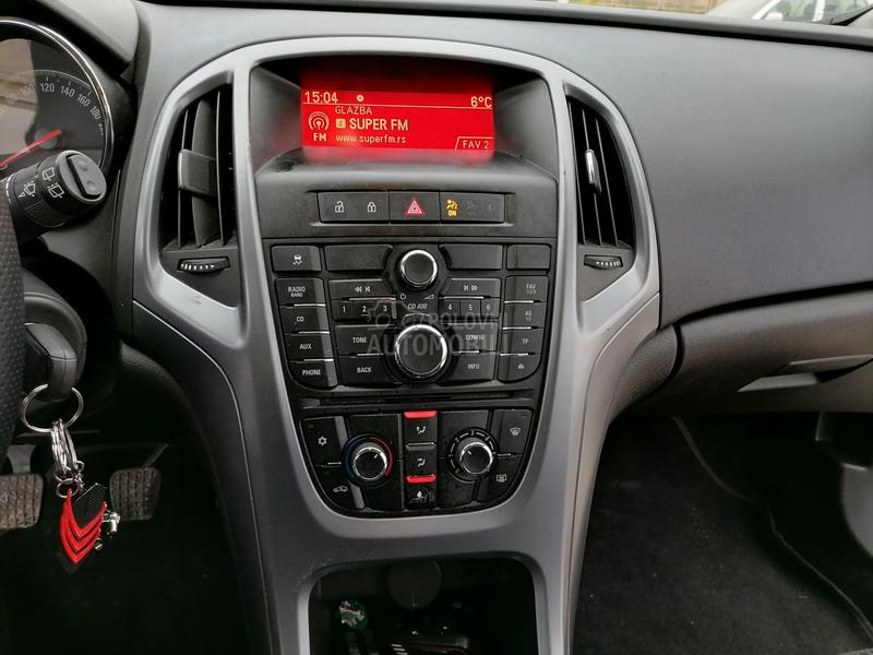 Opel Astra J 1.7 cdti Opel Astra J 1.7 cdti