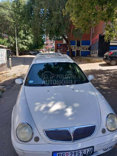 Lancia Lybra 1.9 JTD