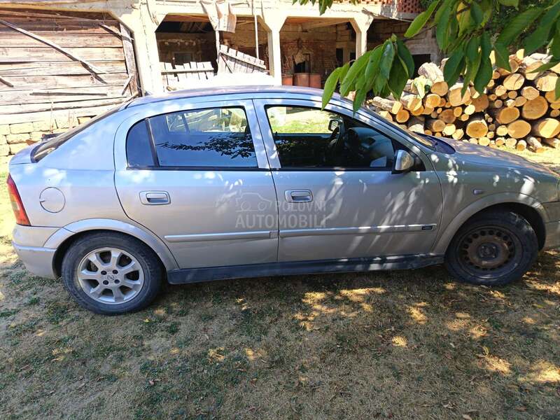 Opel Astra G 1.7