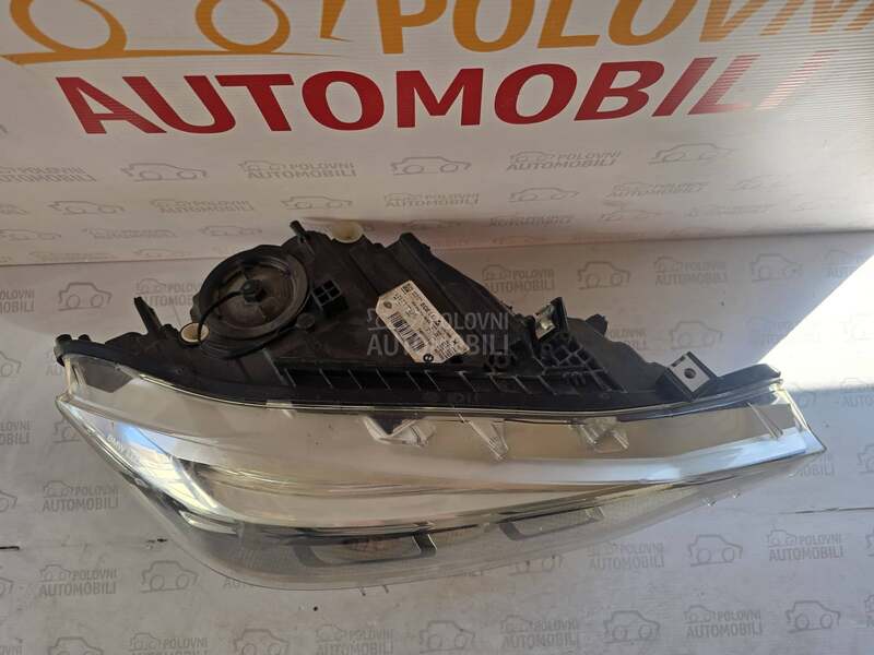 Desni fulled far F30 LCI